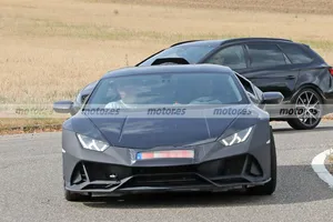 El Lamborghini Huracan Sterrato de producción se deja ver nuevamente en fotos espía