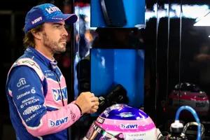 Fernando Alonso y ‘La Misión’ de Aston Martin: «No empecemos otra vez, ya hubo lío con 'El Plan'»