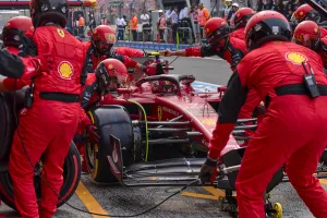 Ferrari se supera: aquí estaba la rueda que faltaba en el pit stop de Carlos Sainz