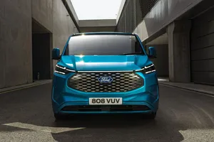 Ford E-Transit Custom, el líder de las furgonetas eléctricas se renueva