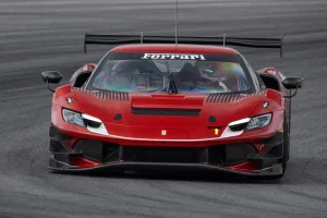 Nuevo test del Ferrari 296 GT3 en el Autódromo Internacional del Algarve