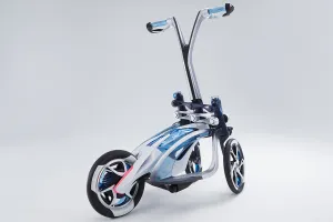 Yamaha muestra el Tritown, un patinete eléctrico 'Concept' del que es imposible caerse