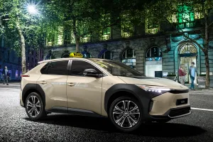 Nuevo objetivo del Toyota bZ4X, conquistar los taxi y VTC en Europa con el crossover eléctrico