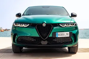 El nuevo Alfa Romeo Tonale PHEV anuncia su debut, primer híbrido enchufable de la marca