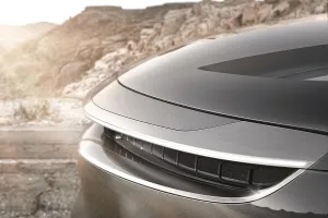 Una filtración revela el tercer modelo eléctrico de Lucid Motors, un rival para el Tesla Model 3