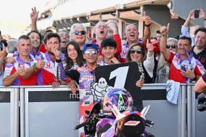 Jorge Martín se lleva la última pole de MotoGP de la temporada en Valencia