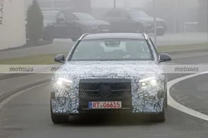 El nuevo Mercedes Clase E Estate acelera sus pruebas, fotos espía de la versión PHEV
