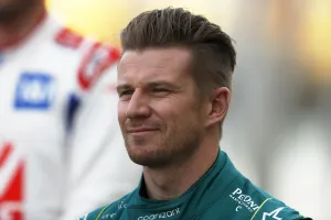 Nico Hülkenberg se sitúa en la pole para sustituir a Mick Schumacher como piloto oficial de Haas en 2023