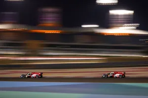 Los pilotos del Toyota #8 son los campeones del WEC en el triunfo del #7 en Bahrein