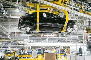 La producción de vehículos en España acelera su crecimiento en octubre de 2022