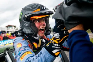 Oliver Solberg peleará por el título de WRC2 tras no encontrar arreglo con M-Sport