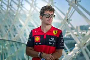 Frédéric Vasseur, ¿nuevo jefe de Ferrari? Charles Leclerc cree que es «muy directo y honesto, siempre ha creído en mí»