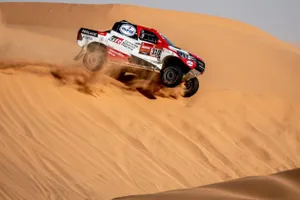 Fernando Alonso tiene claro su futuro tras la Fórmula 1: «Piensa que puede ganar el Dakar»