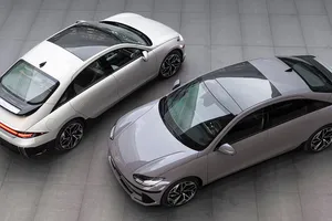 Hyundai IONIQ 6, Maxus Mifa 9... Los nuevos coches que han llegado a España en la recta final de 2022