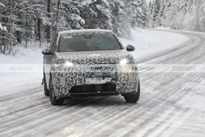 El nuevo Peugeot 3008 vuelve a dejarse ver en fotos espía en las heladas carreteras suecas