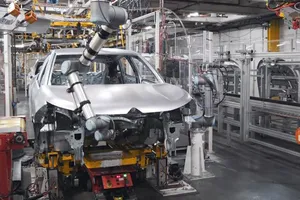 La producción de vehículos en España cierra 2022 con un crecimiento del 5,8%