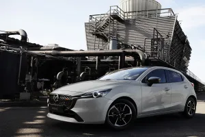 El Mazda2 2023 llega a Europa, el utilitario japonés ya tiene precios en Alemania