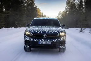 El Volkswagen Touareg Facelift será presentado en verano, las novedades del lujoso SUV al descubierto