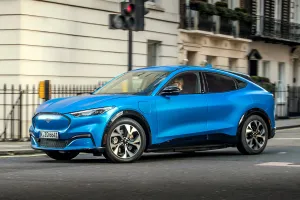 El Ford Mustang Mach-E rebaja sus precios por segunda vez en seis meses, pero no en Europa