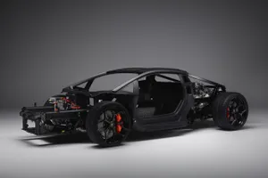 Lamborghini revela el chasis del sucesor del Aventador, y confirma la fecha de su debut mundial
