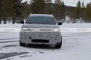 El nuevo Renault Scenic sorprende en Suecia, primeras fotos espía del novedoso SUV eléctrico
