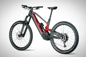 Olympia Hammer: una espectacular eBike de carbono, 90 Nm de par y megabatería de 900 Wh