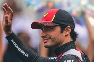Carlos Sainz adelanta que Ferrari podría traer mejoras al GP de España: «El reto va a ser seguir mejorando»