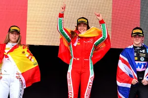 F1 Academy en Cheste, Marta García y Nerea Martí logran un apoteósico doblete