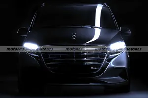 El Mercedes Clase V revela su nueva identidad frontal, el lujoso monovolumen recibirá mucho más que un facelift