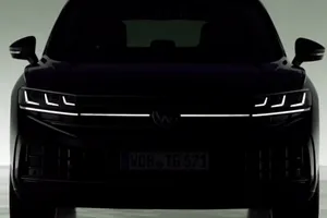 El Volkswagen Touareg Facelift anuncia su inminente debut mundial, el SUV más grande de Wolfsburg llega en verano
