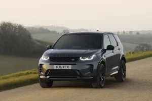 Land Rover actualiza el Discovery Sport con nuevos detalles exteriores y más tecnología en el interior