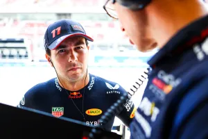 ¿Está el puesto de Sergio Pérez en Red Bull en peligro? Helmut Marko aclara la situación del mexicano