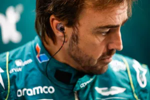 Fernando Alonso brilló... hasta que se secó la pista: «Los rivales están fuertes, era lo máximo que podíamos hacer hoy»