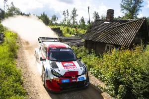 Kalle Rovanperä impone su ley para cerrar la primera etapa del Rally de Estonia al frente