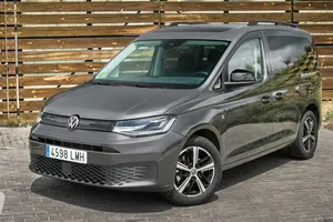 Volkswagen Caddy 2024, la furgoneta que quiere ocupar el puesto del Citroën Berlingo estrena gama y precios