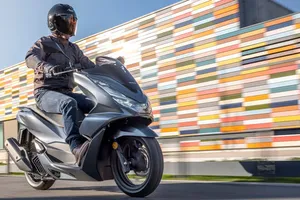 Las ventas de motos de ocasión en España cierran el primer semestre de 2023 con una caída del 0,5%, Honda y Yamaha despuntan