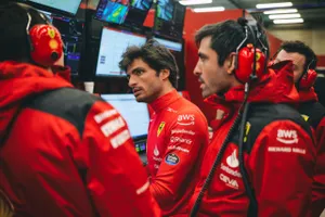 Carlos Sainz: «Red Bull cometerá algún error, y debo estar ahí para aprovecharlo»