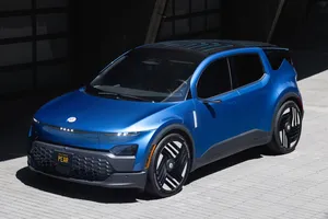El nuevo Fisker PEAR se presenta, un SUV compacto 100% eléctrico con hasta 600 km de autonomía que hará temblar a Volkswagen