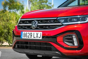 Más de 6.000 € de descuento y diseño deportivo para el SUV que ha conquistado Europa, así es el Volkswagen que rivaliza con el Peugeot 2008