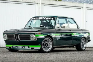 El clásico deportivo más admirado de BMW de los años 70 pasa por las manos de MANHART logrando una potencia imposible en su época