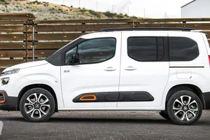 ¿Qué se sabe del nuevo Citroën Berlingo 2024? La furgoneta compacta (y sus alternativas Opel y Peugeot) se pone al día