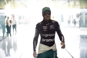 ¿Fernando Alonso con el Aston Martin Valkyrie en el WEC y Le Mans?: «Ninguna puerta estará cerrada»