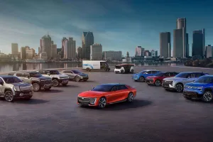 Este anuncio de GM sobre sus coches eléctricos ha pasado desapercibido. Y no debería, porque puede cambiar las cosas