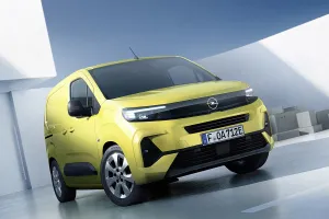 Opel presenta la nueva Combo, una furgoneta eléctrica más sofisticada y deportiva, cargada de equipamiento y con más de 300 km de autonomía
