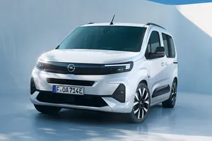 Opel desvela el nuevo Combo Electric, una alternativa 100% eléctrica a los monovolúmenes tradicionales