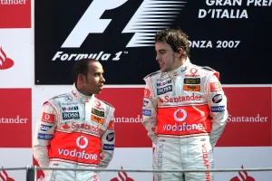 El complot contra Fernando Alonso: «Fue una manipulación, Ron Dennis había pagado toda su carrera»