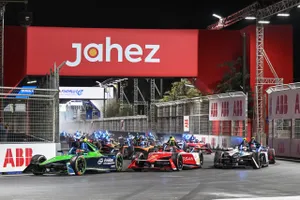 Highlights del doble ePrix de Ad-Diriyah de la Fórmula E 2023-24