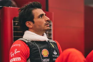 ¿Se ha estancado la renovación de Carlos Sainz con Ferrari? «Vamos a lo nuestro, no hay nada que anunciar»