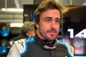 Alain Prost confiesa que prejuzgó a Fernando Alonso antes de trabajar con él: «Me sorprendió positivamente»