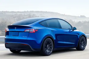 El éxito del Tesla Model Y retrasa el facelift hasta 2025 mientras sigue jugando con los descuentos, en Alemania ya no es tan barato